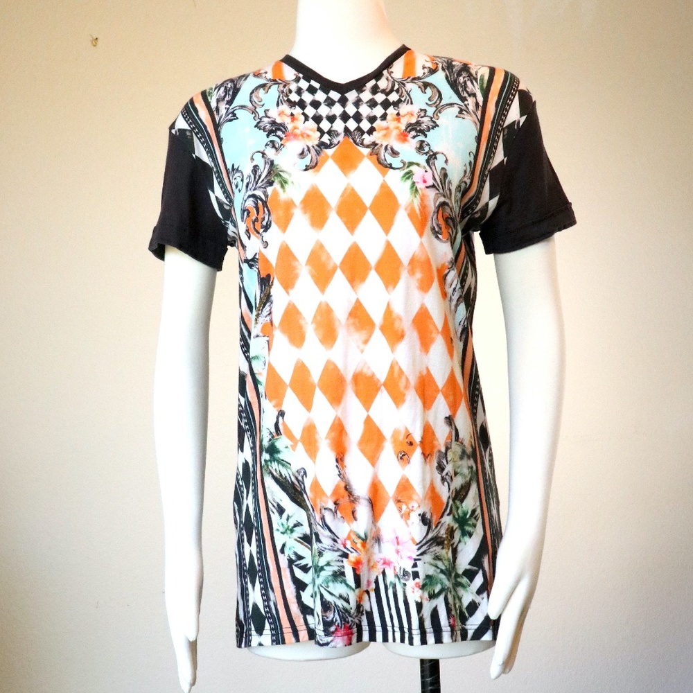 Balmain cotton v-neck short sleeve tee in harlequin print - Picture 2 of 11